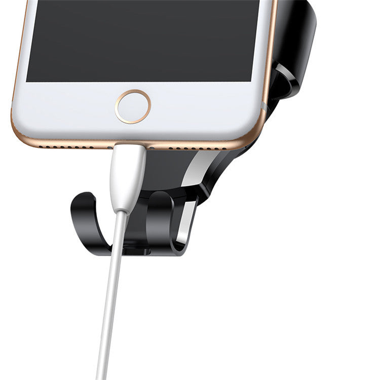 Suction cup type gravity car holder